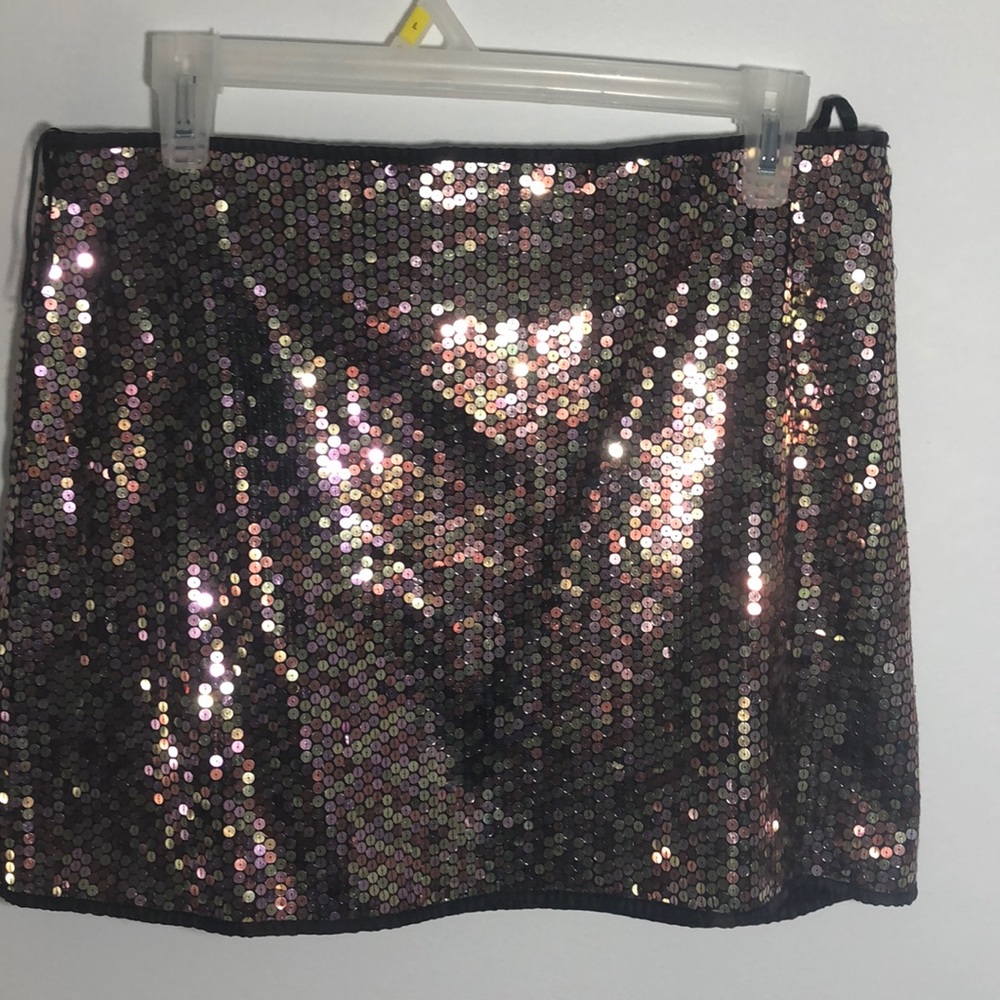 Express sequin mini skirt